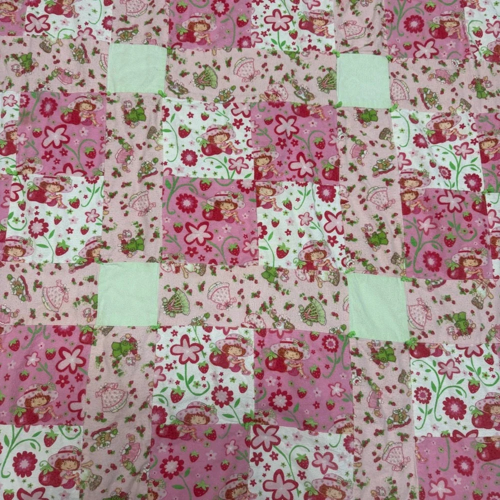 Vintage Strawberry Shortcake Patchwork Quilt Pink Green Handmade 45